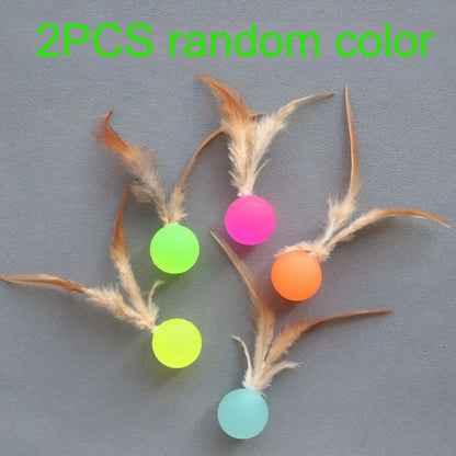 2PCS Feather Cat Toy Balls – Random Colors